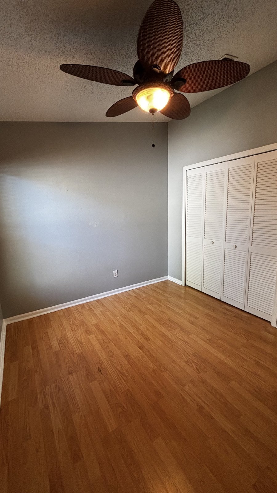 POOL Home 3Bed/2Bath/2 Car Garage property image