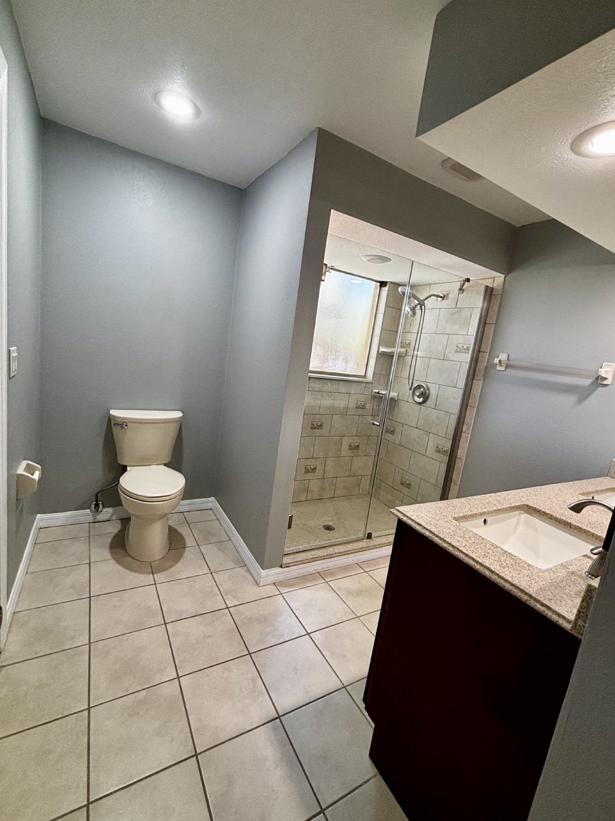 POOL Home 3Bed/2Bath/2 Car Garage property image