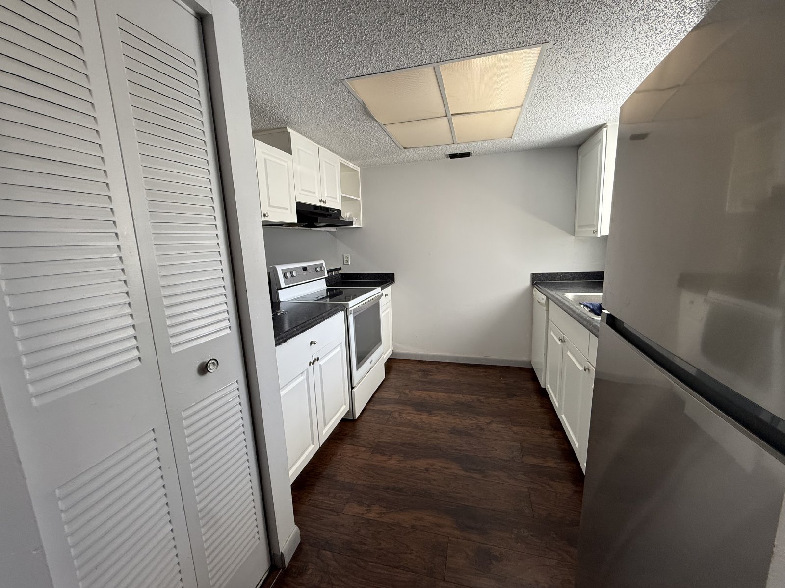 1 Bedroom, 1 Bath Condo In St Petersburg property image