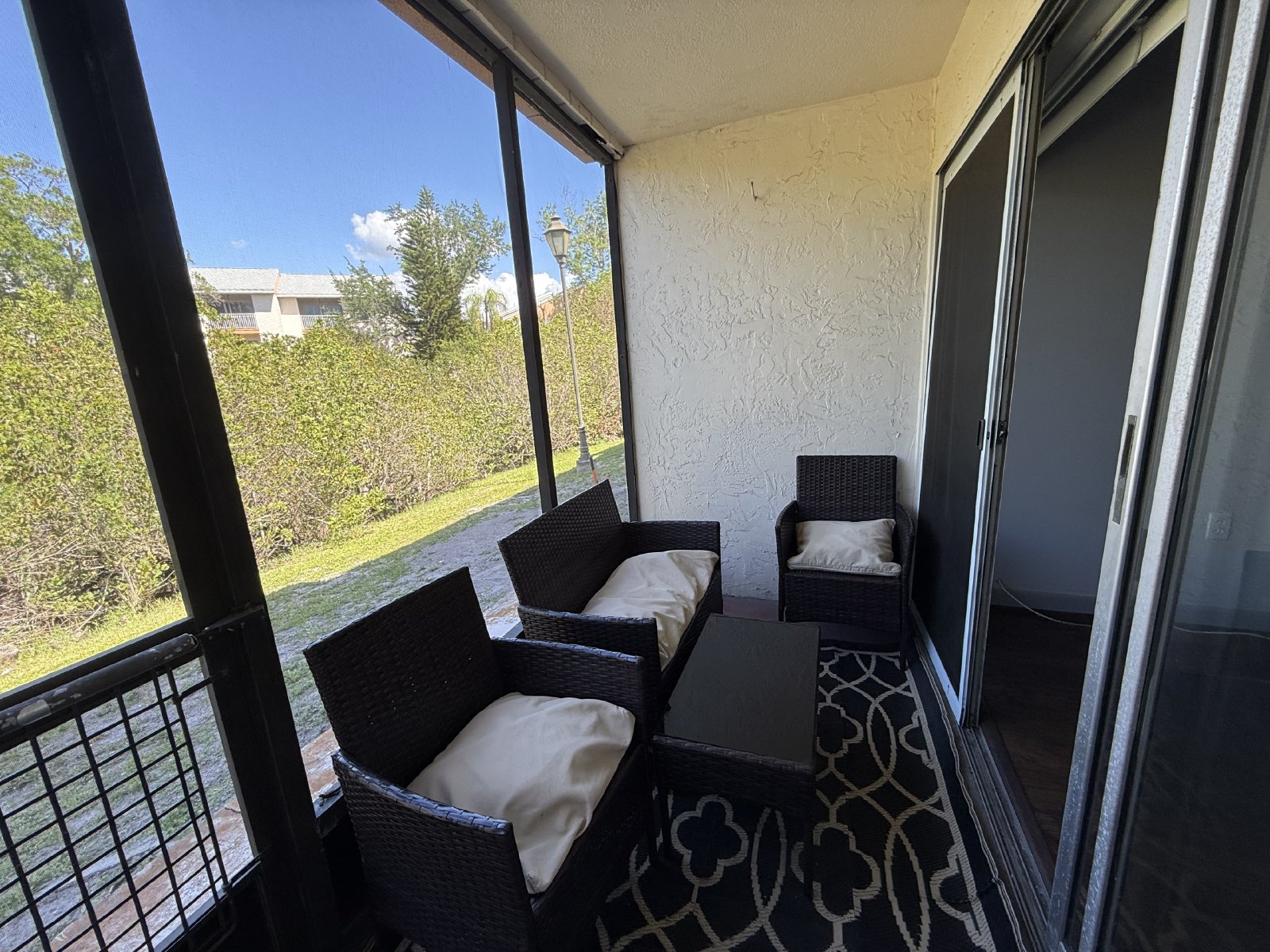 1 Bedroom, 1 Bath Condo In St Petersburg property image