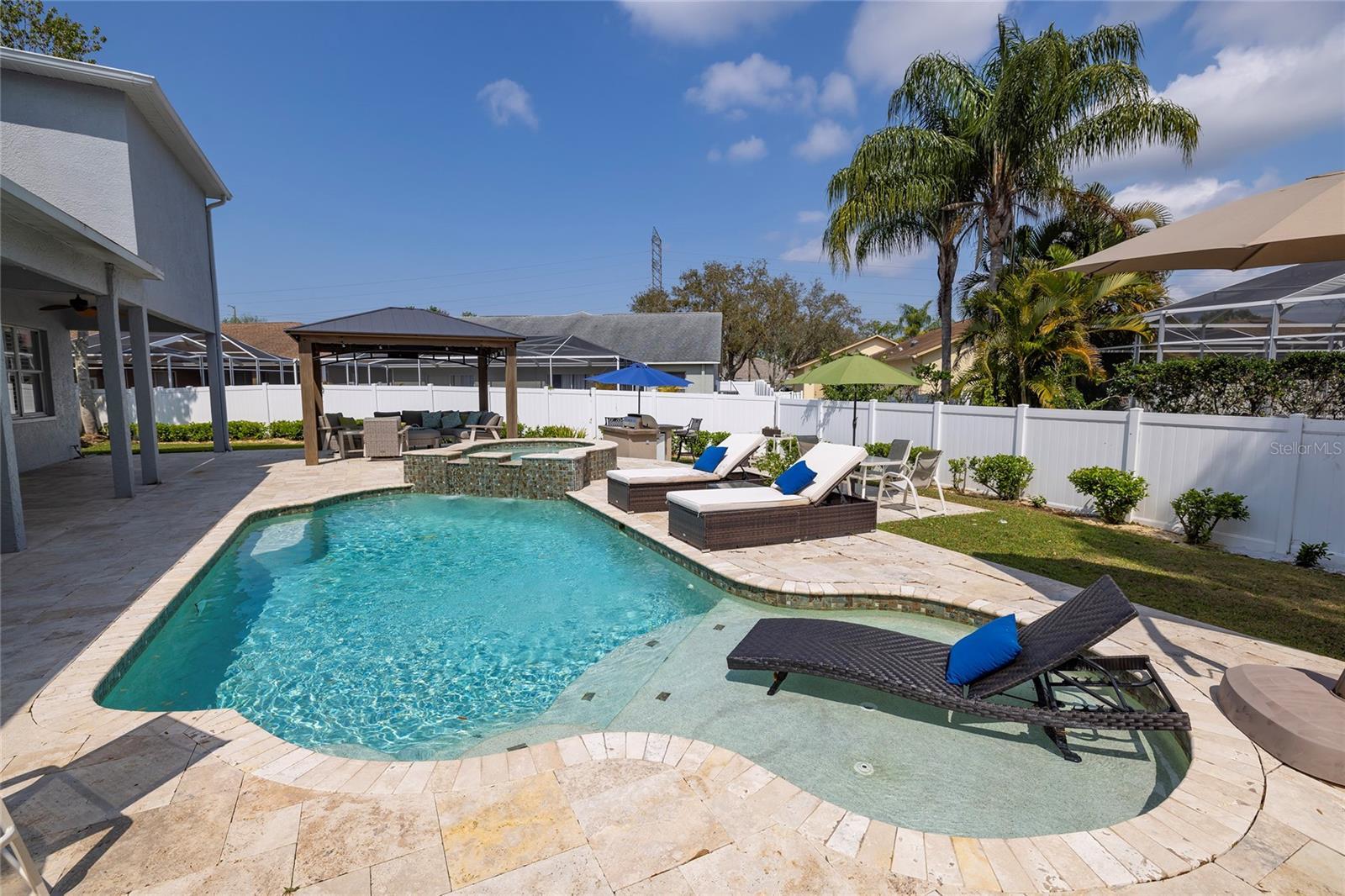 Luxury Living In East Lake Woodlands Updated Pool Home property image