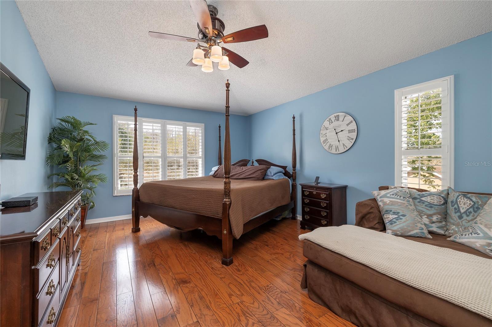 Luxury Living In East Lake Woodlands Updated Pool Home property image