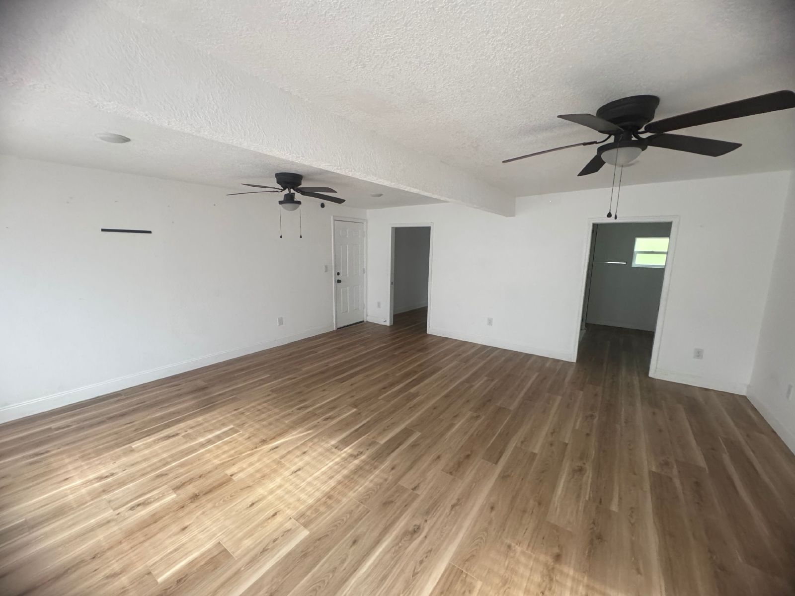 Beautiful And Updated 3 Bed 3 Bath Home In Plant City! property image