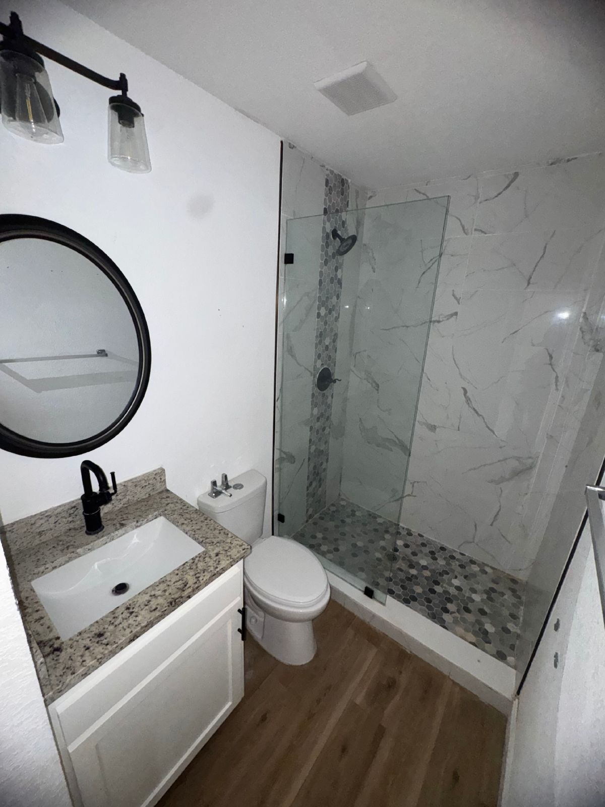 Beautiful And Updated 3 Bed 3 Bath Home In Plant City! property image