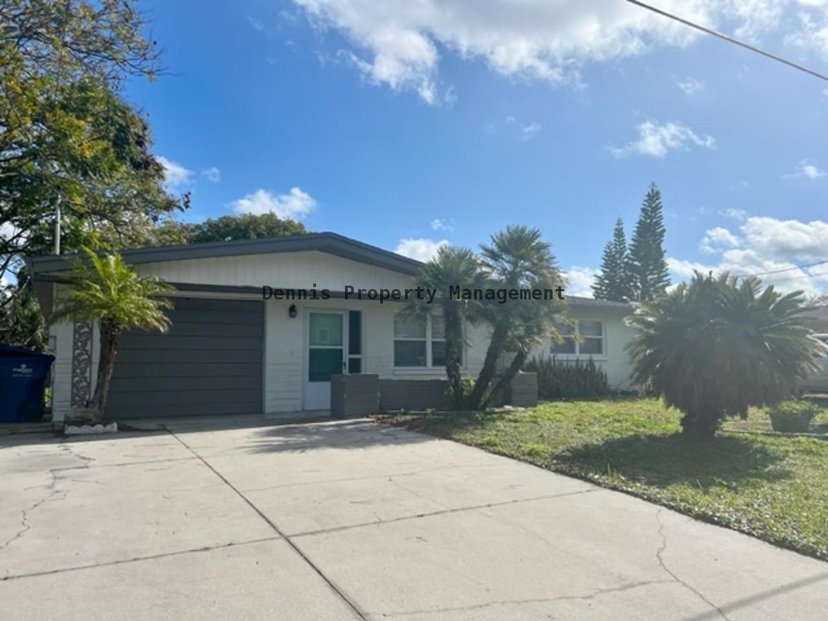 2 BR WITH ADDIT 3RD IN PORT RICHEY AVAILABLE IMMEDIATELY! property image