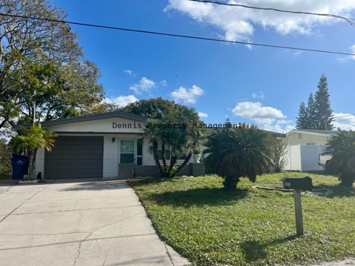 2 BR WITH ADDIT 3RD IN PORT RICHEY AVAILABLE IMMEDIATELY! property image