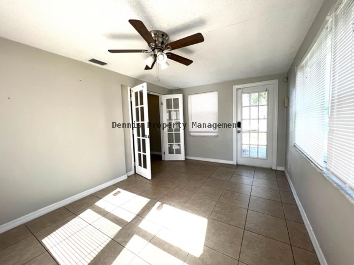 2 BR WITH ADDIT 3RD IN PORT RICHEY AVAILABLE IMMEDIATELY! property image