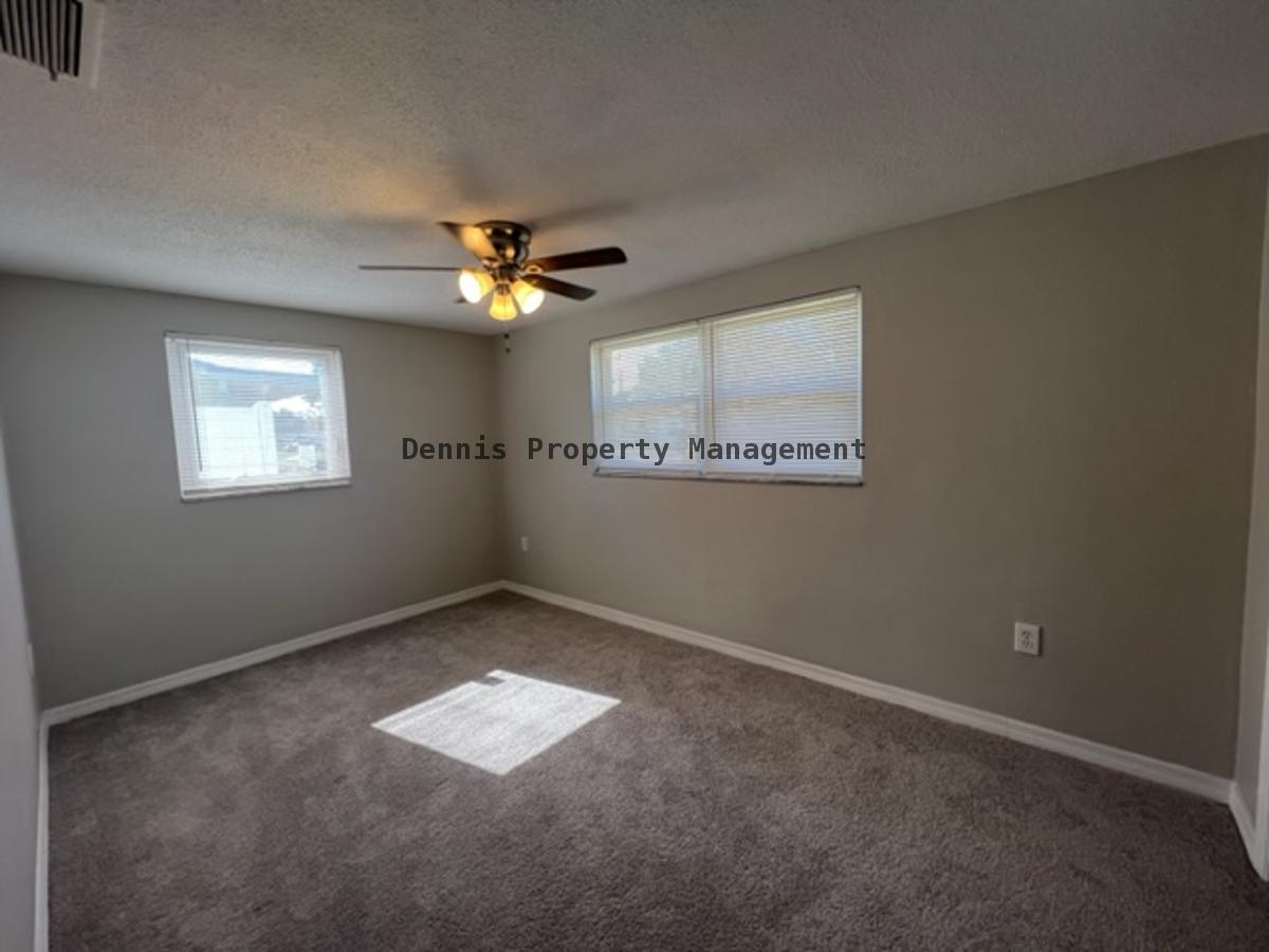 2 BR WITH ADDIT 3RD IN PORT RICHEY AVAILABLE IMMEDIATELY! property image