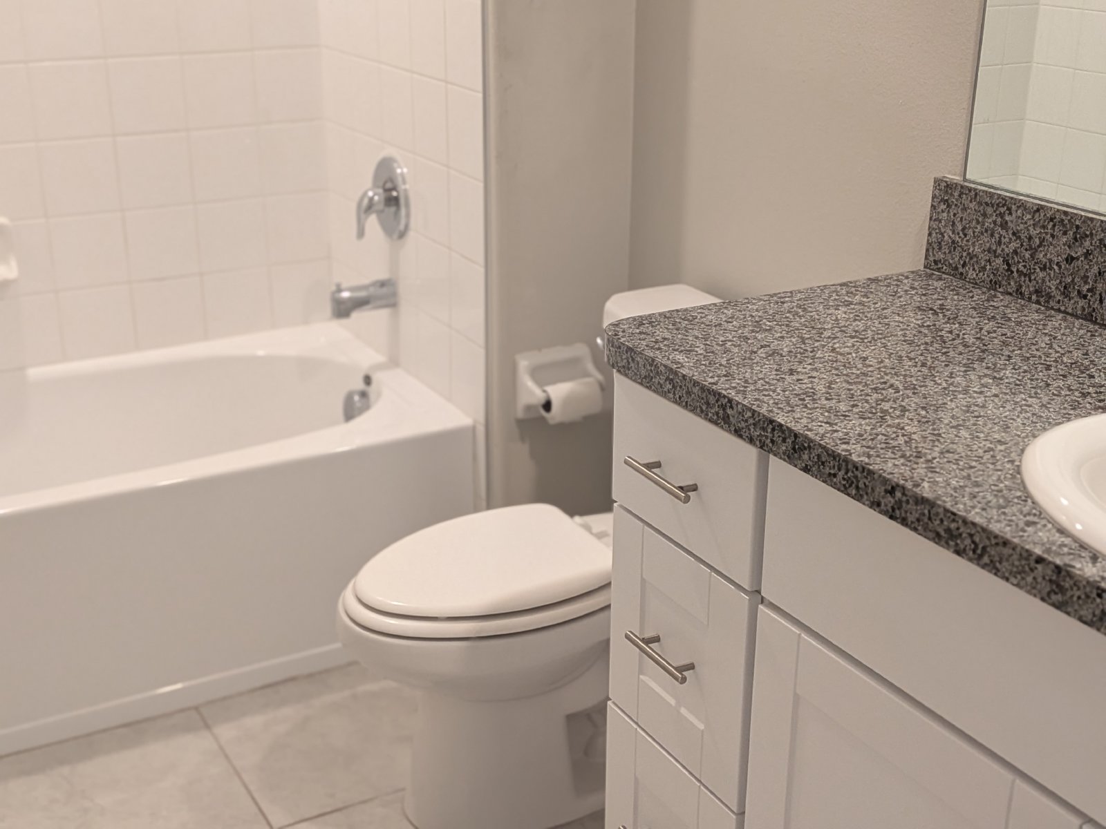 Nice 4/2/2 in Villages of Avalon property image