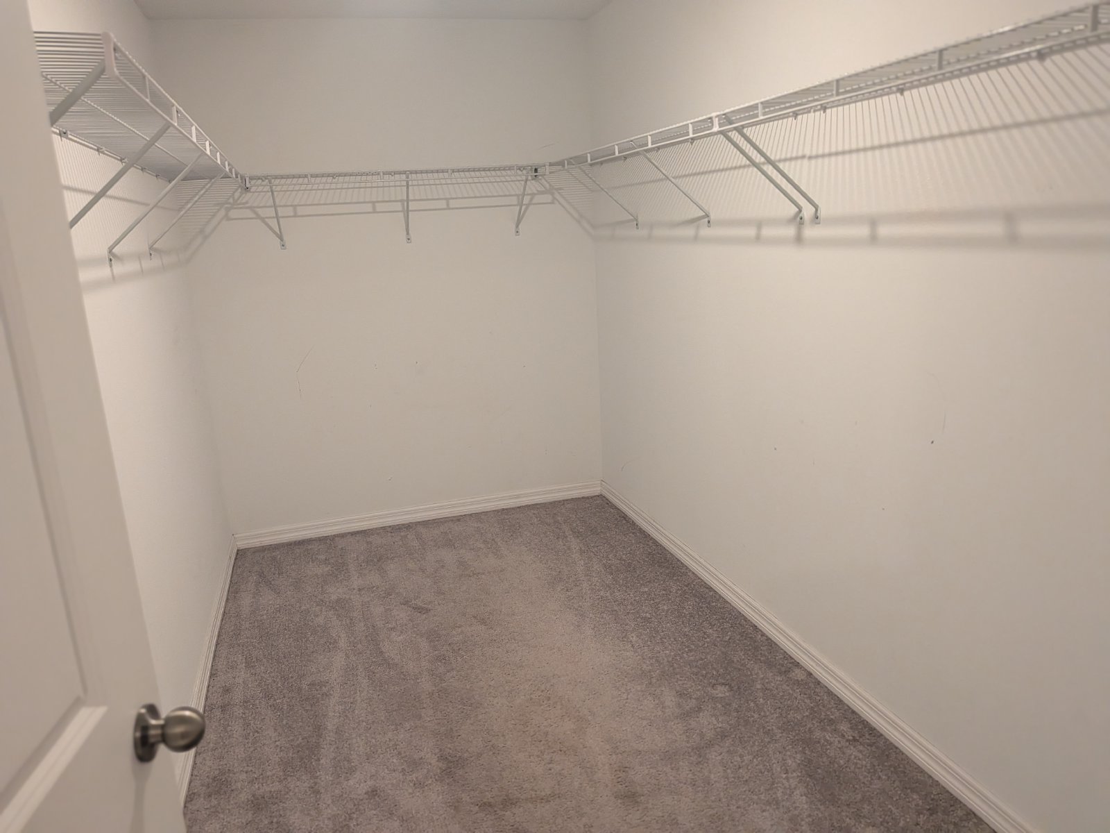 Nice 4/2/2 in Villages of Avalon property image