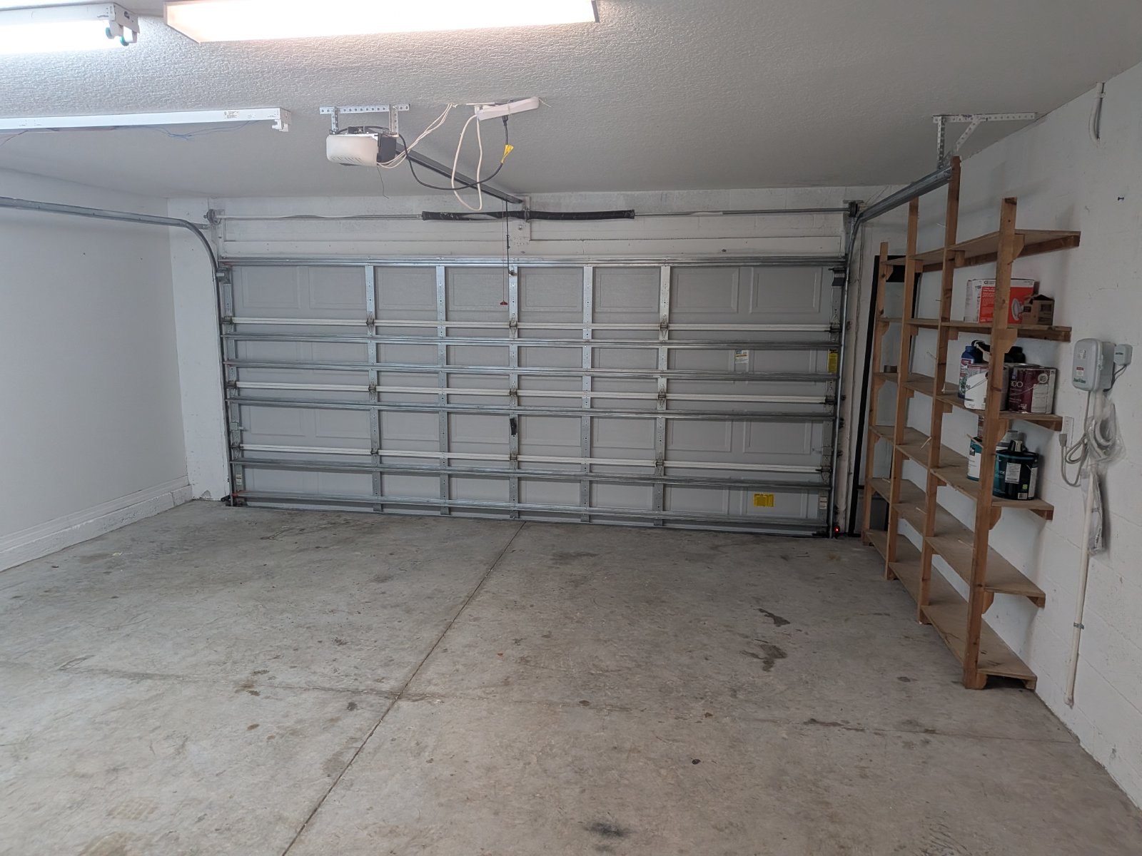 Nice 4/2/2 in Villages of Avalon property image