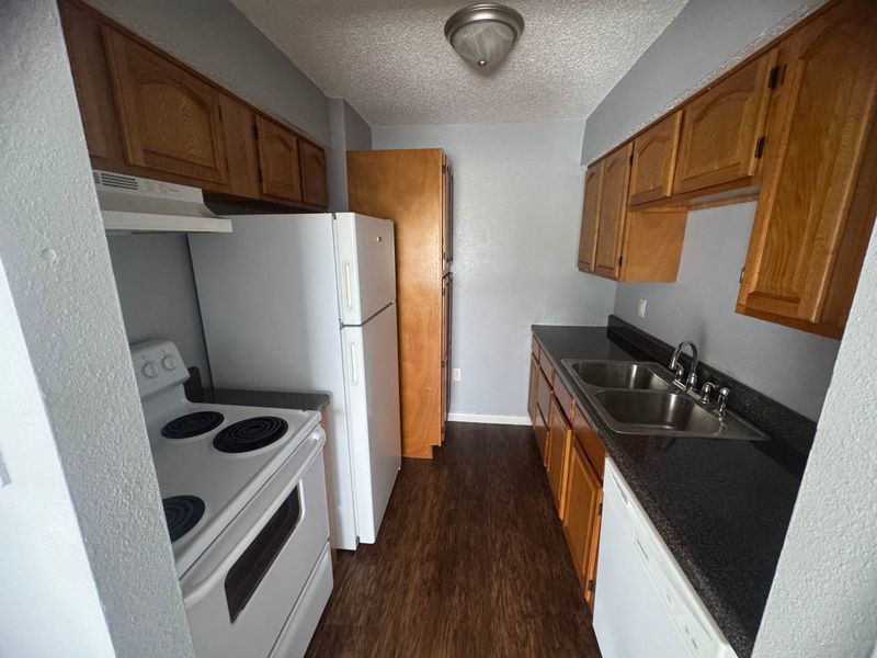 Charming 2 bedroom 1 bathroom condo in Spring Hill property image