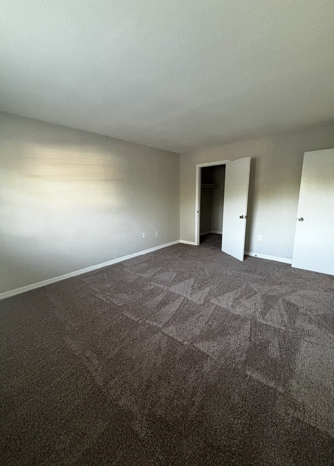 Upscale 2 bed 1 bath condo in St.Pete! property image