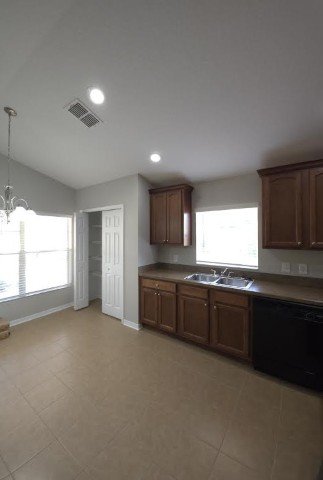 Beautiful 3/2, Family Home In Highland Ridge property image
