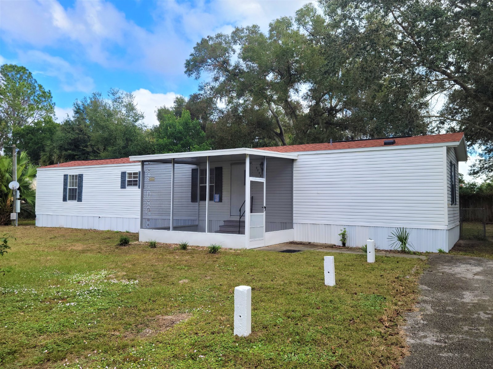 3/2 Mobile Home Located In Homosassa, FL! Fenced Yard! property image