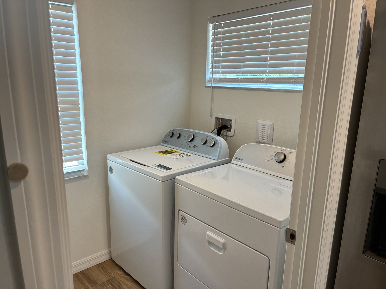 Adorable 1/1 Garage Apartment property image