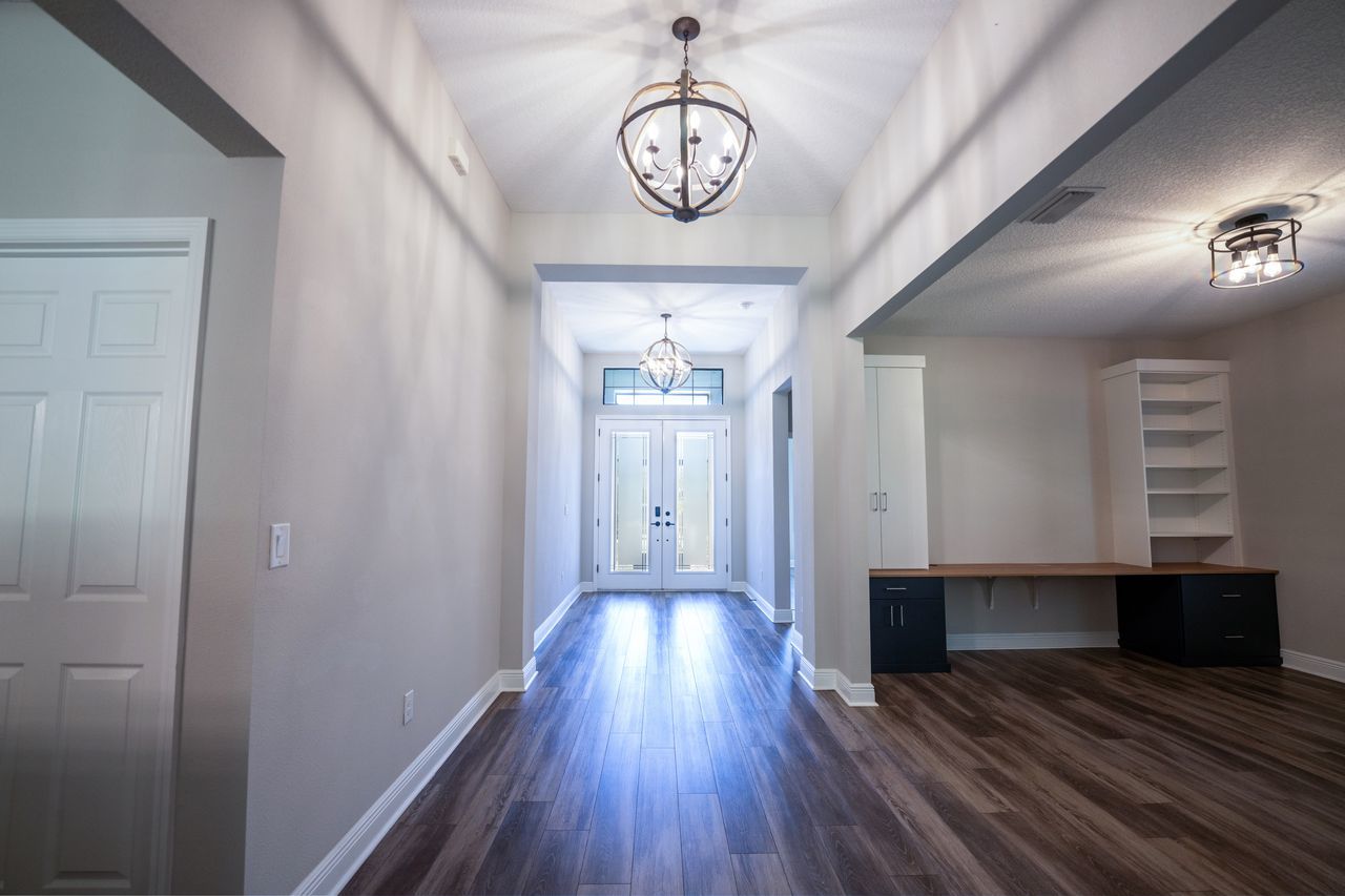 Three Bedroom With Den Custom Home In Triple Creek property image