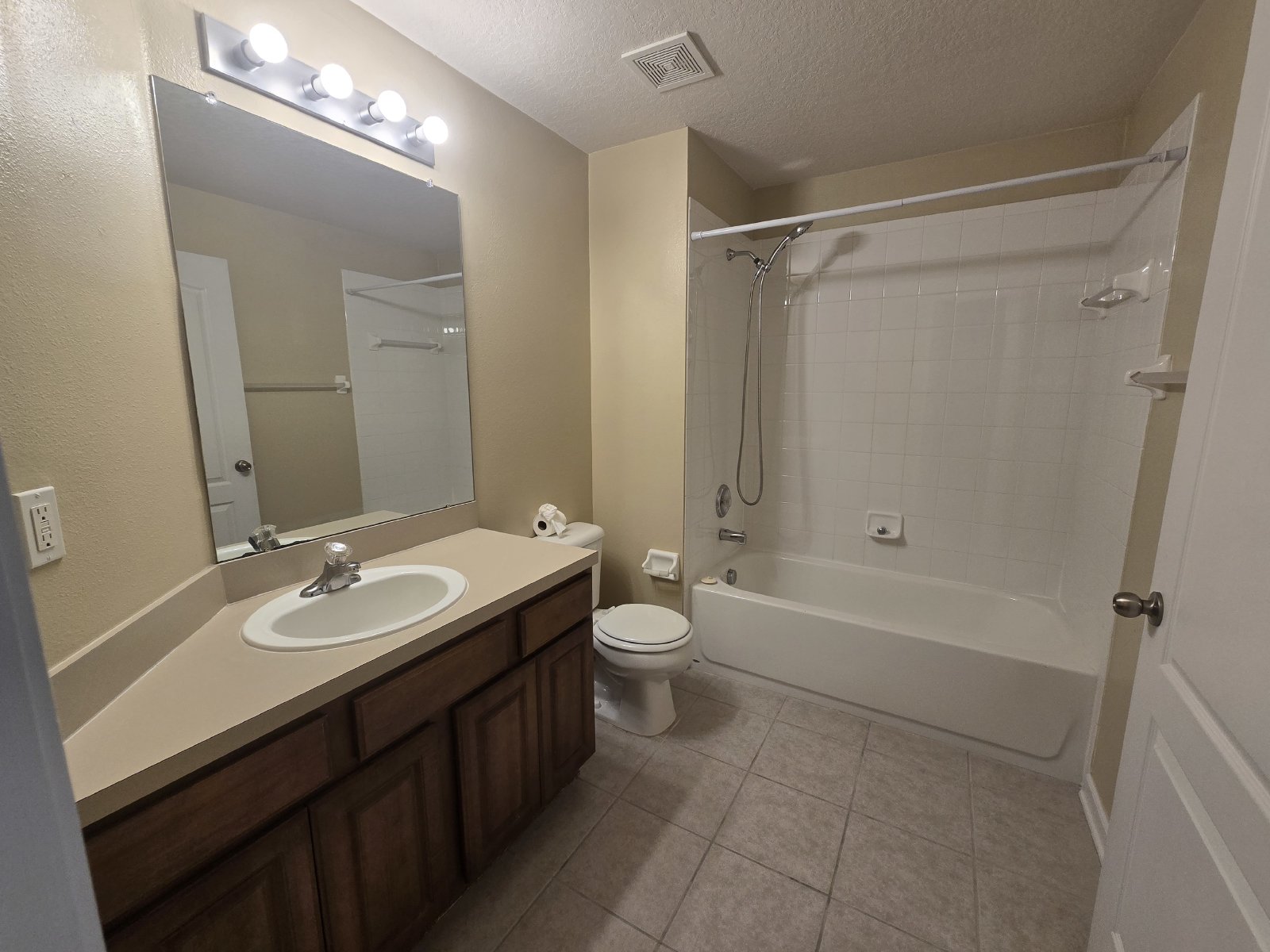 Beautiful 3 Bedroom Home In Palm Cove property image