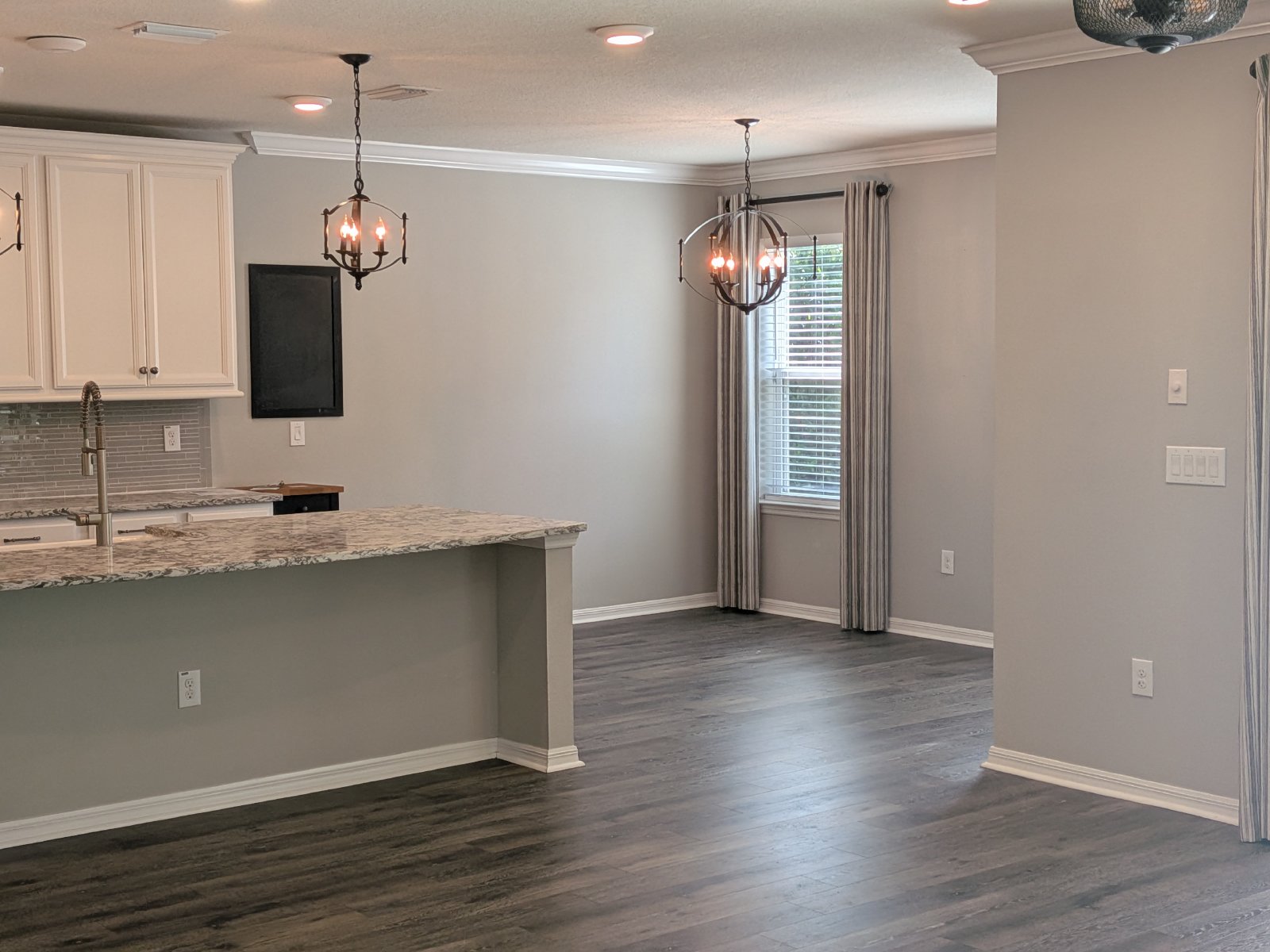 3/2.5/2 Former Model Home In Avalon Park property image