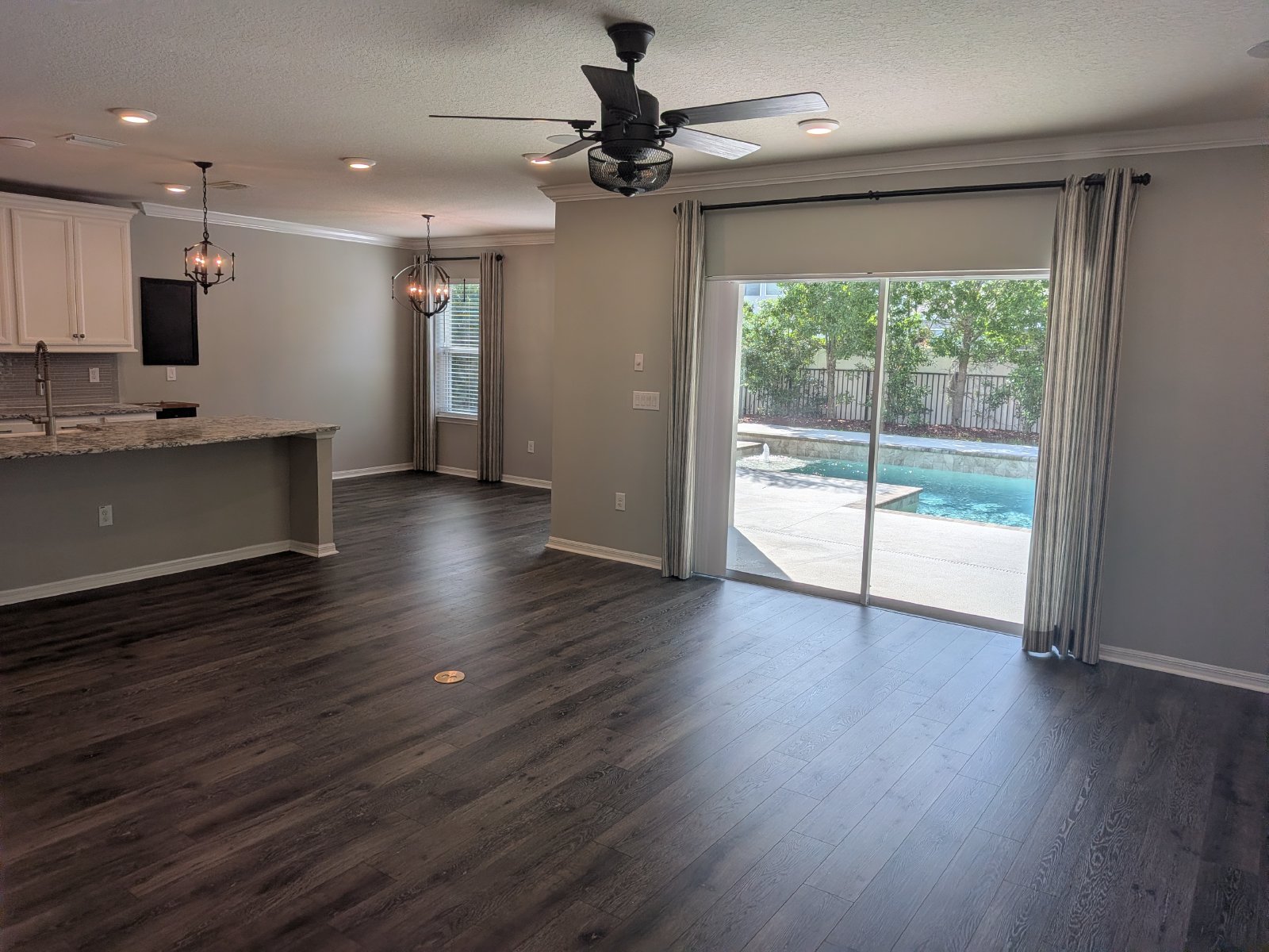 3/2.5/2 Former Model Home In Avalon Park property image