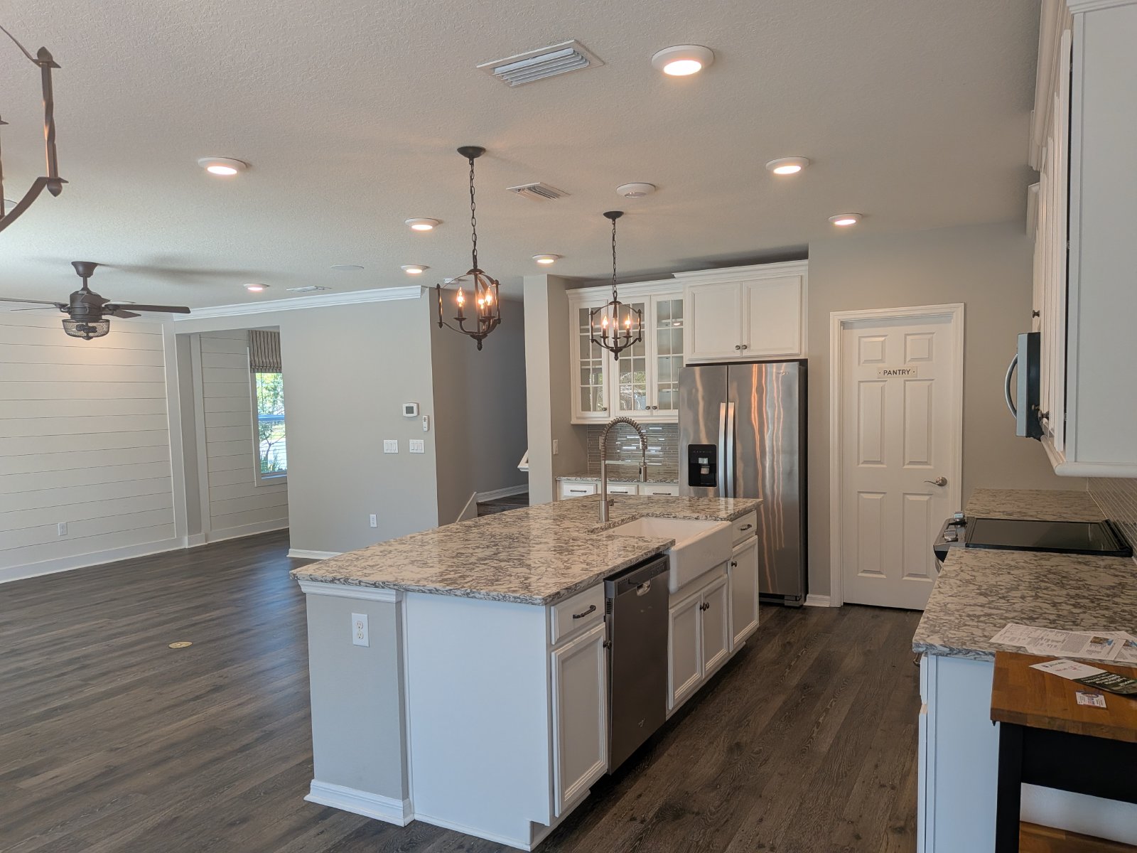 3/2.5/2 Former Model Home In Avalon Park property image