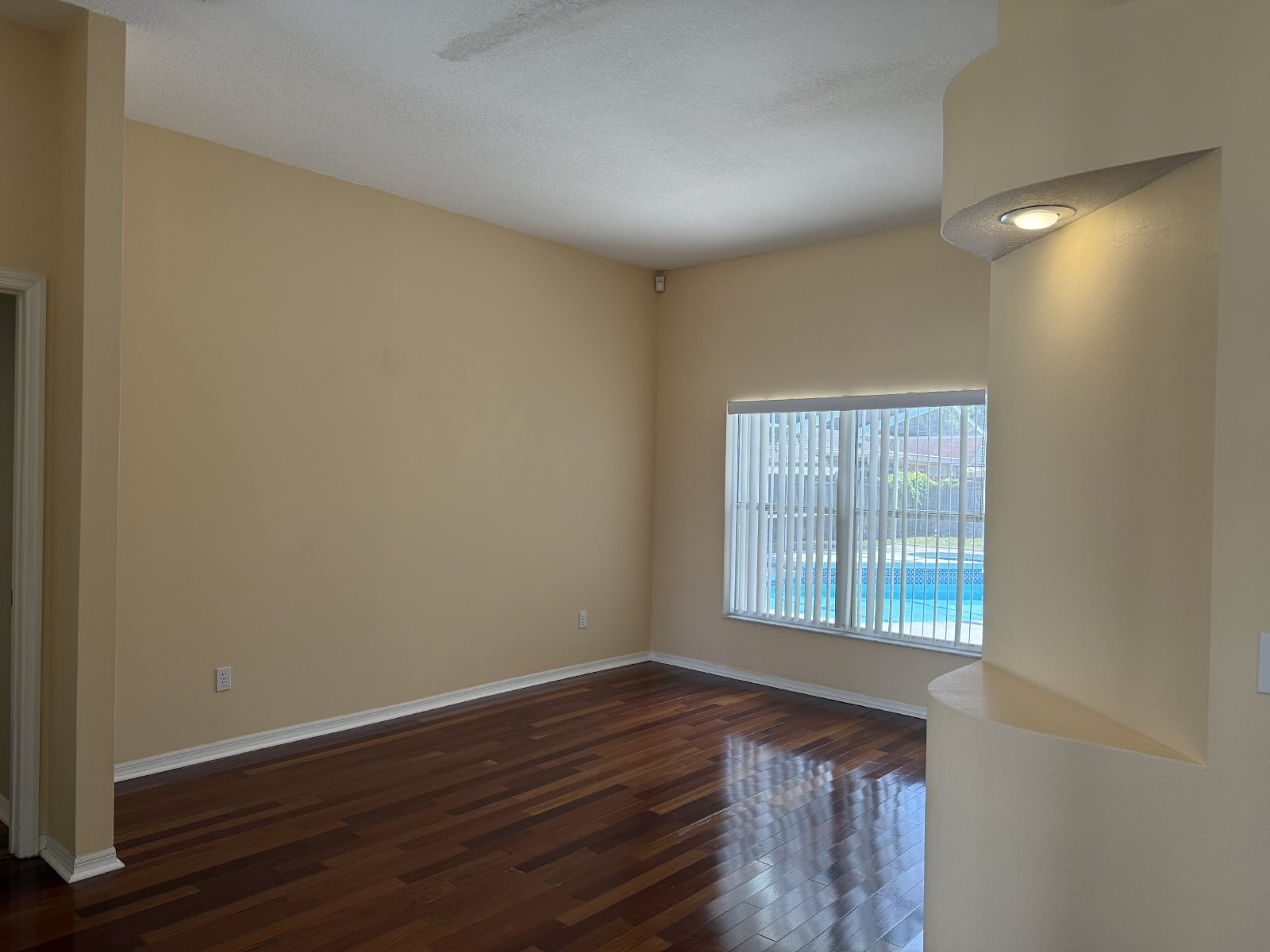 Gorgeous 4/2/2 Pool Home With Wood Floors On 1/2 Acre property image