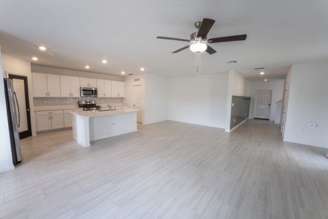 5 Bedroom, 2 Story Home in Two Rivers property image
