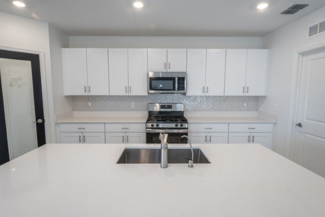 5 Bedroom, 2 Story Home in Two Rivers property image