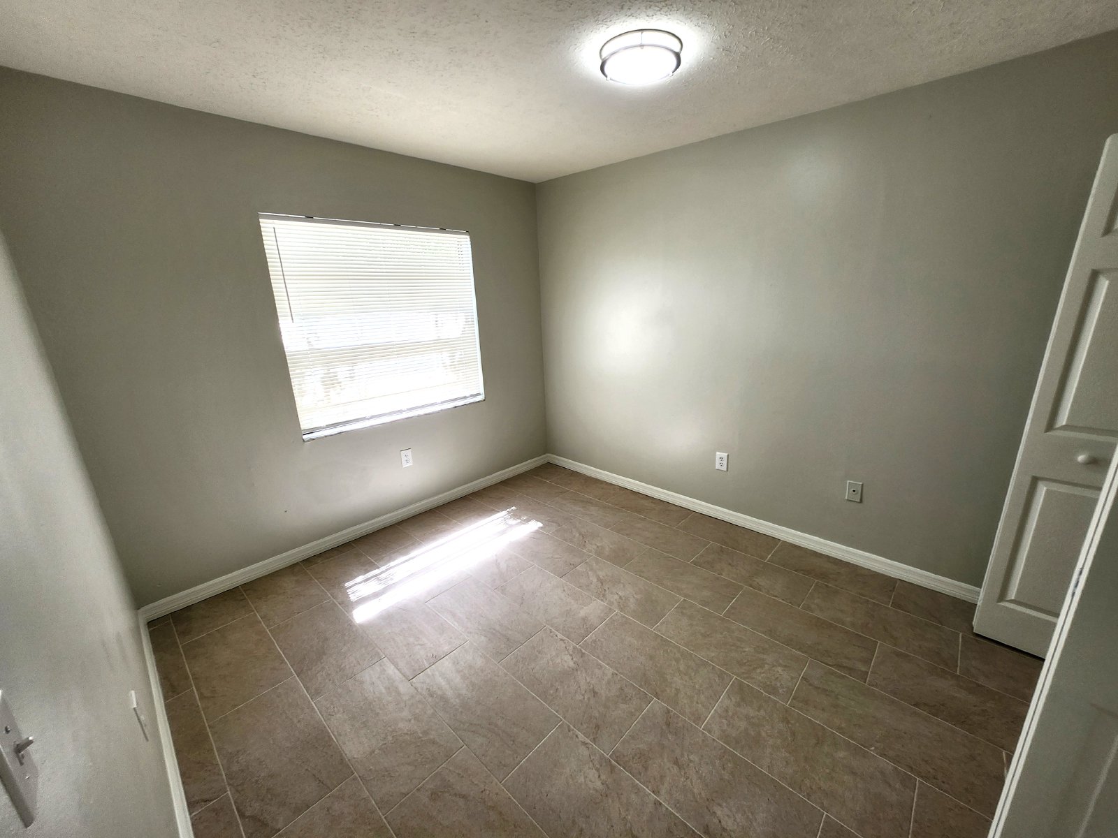 2 bed/1 bath Apartment property image