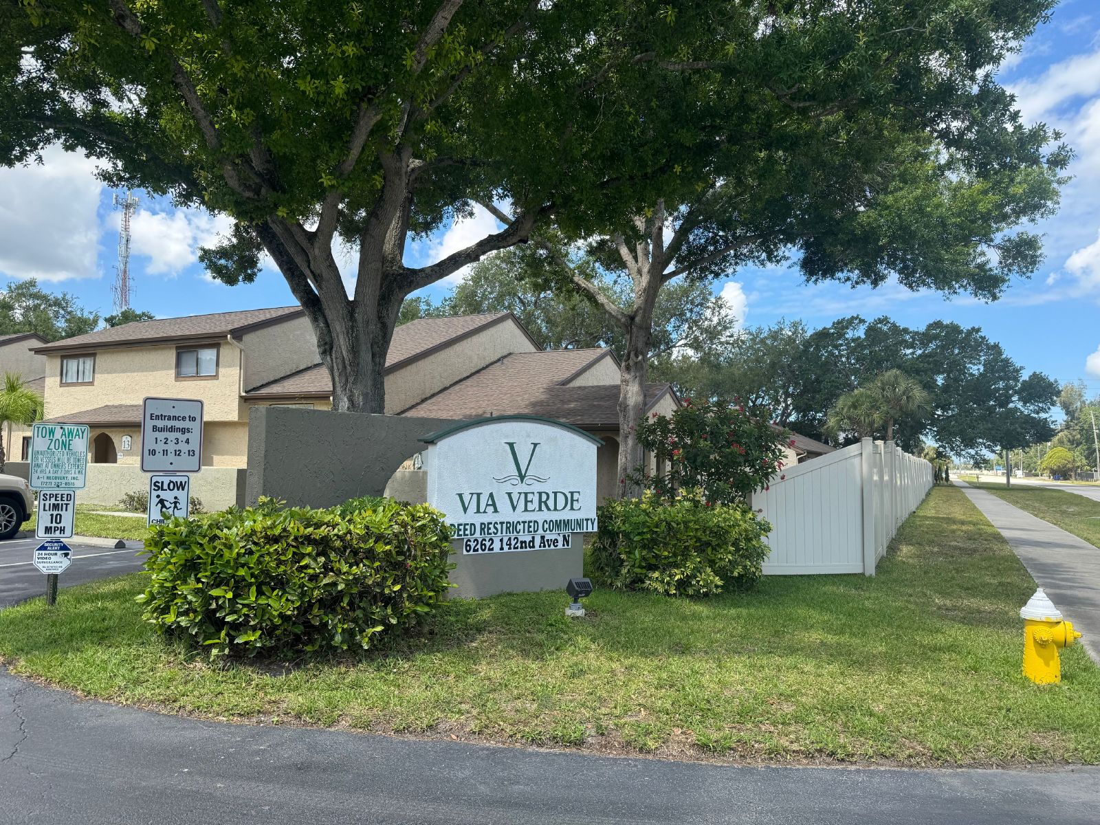 Beautiful And Updated 2 Bed 2 Bath Condo In Clearwater property image