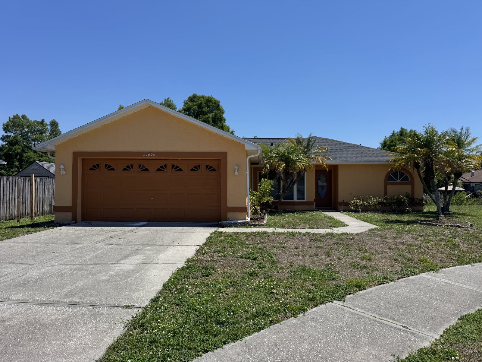 Beautiful 3/2/2 With Screened Lanai On Cul-de-sac property image