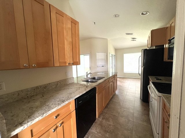 Gated Community, Beautiful 3/2 Home In Lexington Oaks Community! property image