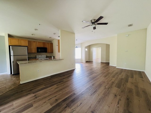 Gated Community, Beautiful 3/2 Home In Lexington Oaks Community! property image