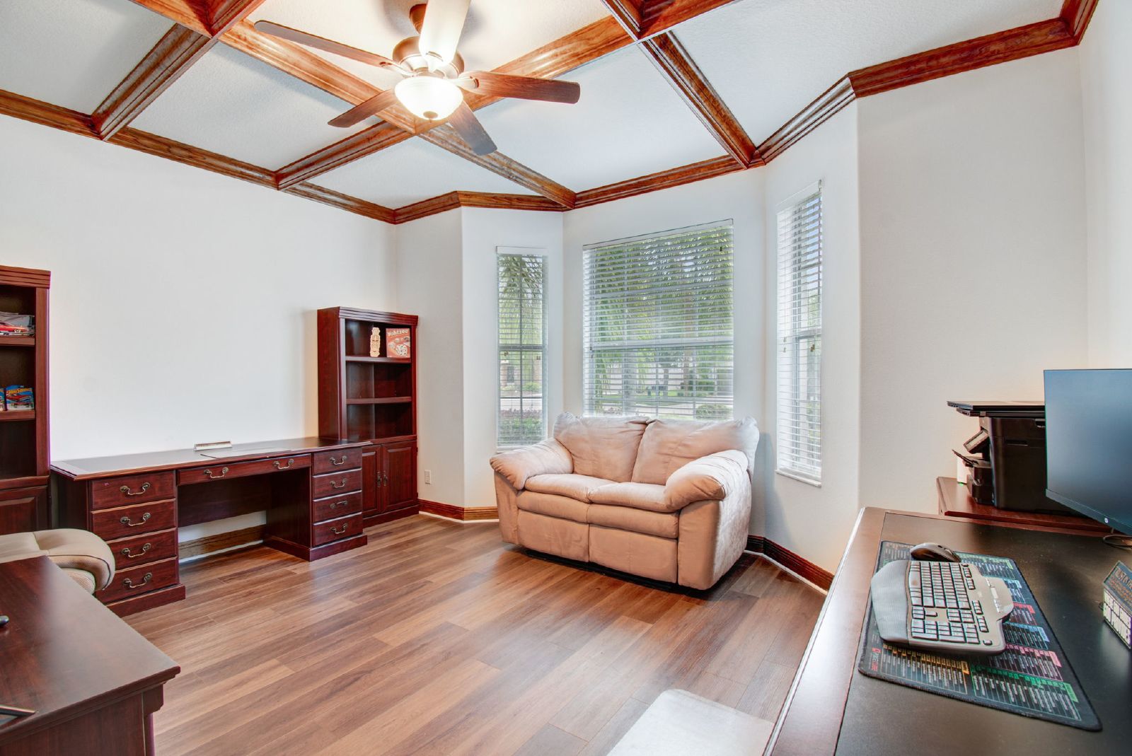 10524 MISTFLOWER LN, TAMPA FL 33647 property image