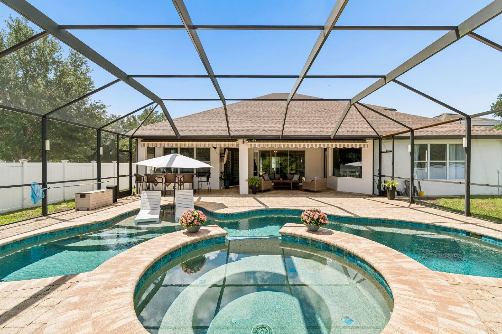 10524 MISTFLOWER LN, TAMPA FL 33647 property image