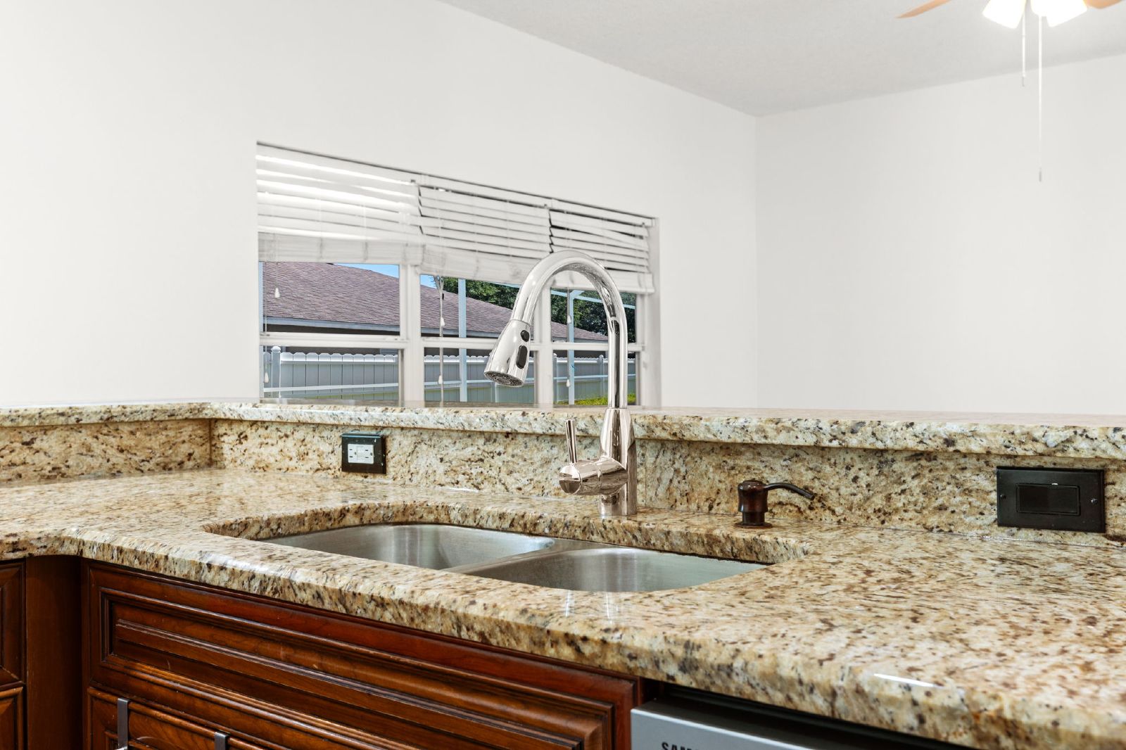 Pool Home For Rent In Westchase/Fawn Lake 4BR/3BA W/ Pool Care property image