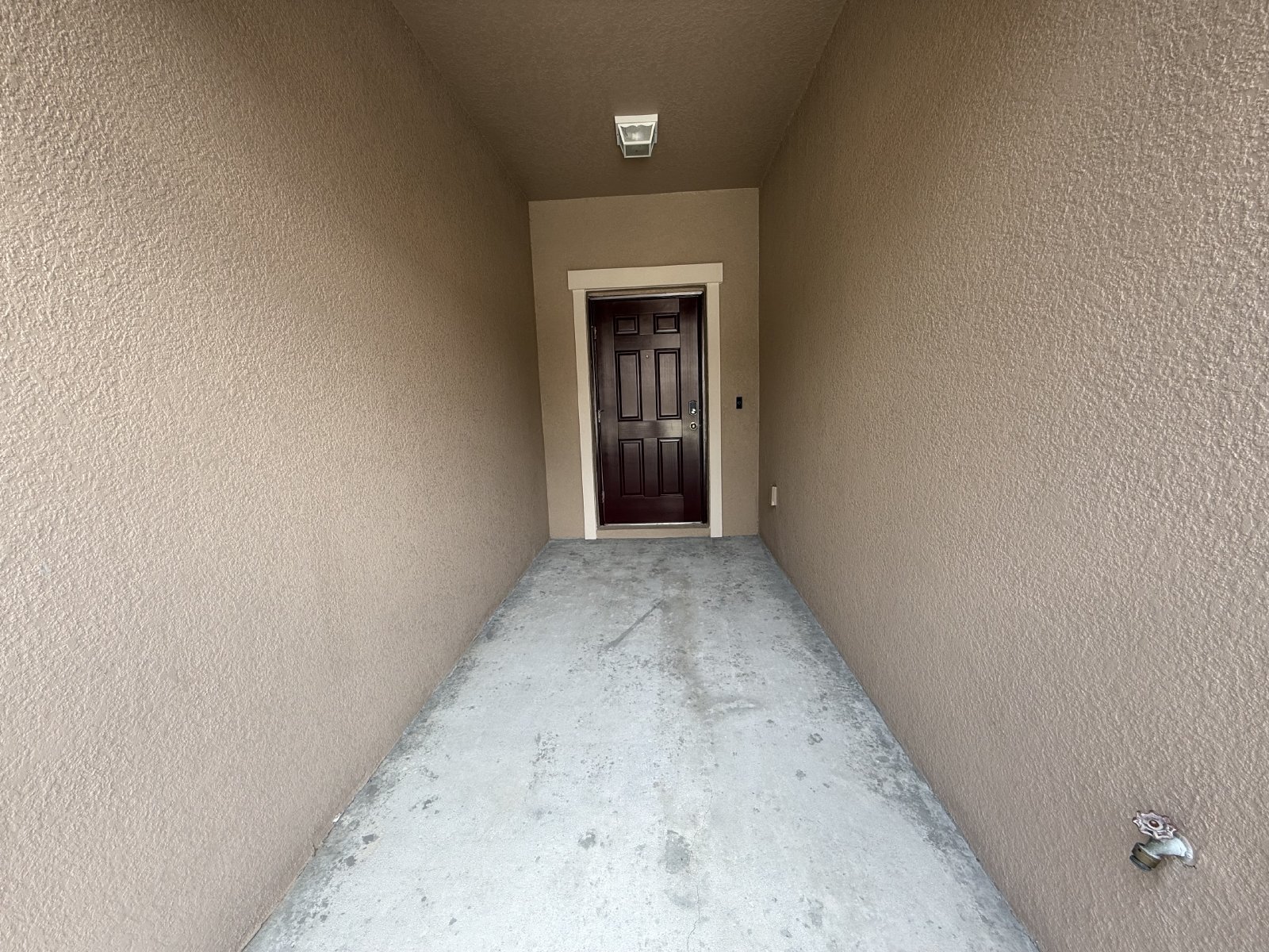 3 Bedroom, 2.5 Bath Townhome property image
