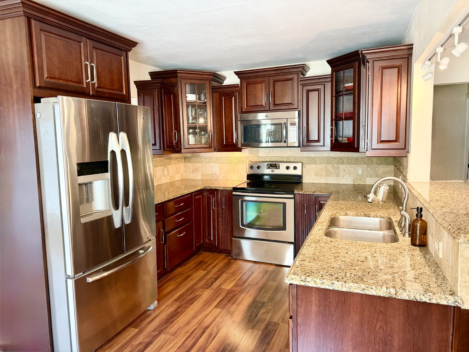 Nice! Live Oaks Home on Brick Street for Rent. property image