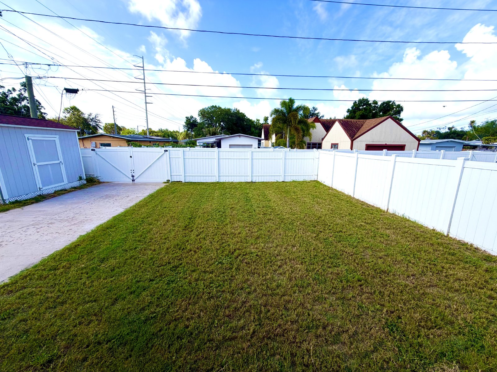Nice! Live Oaks Home on Brick Street for Rent. property image