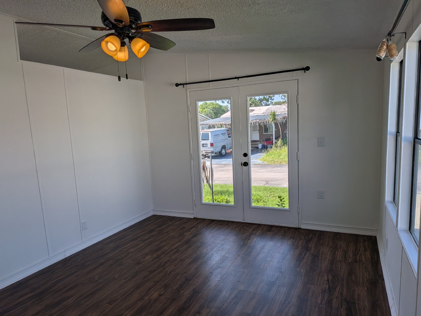Renovated 2/2 Trailer In Zephyrhills property image