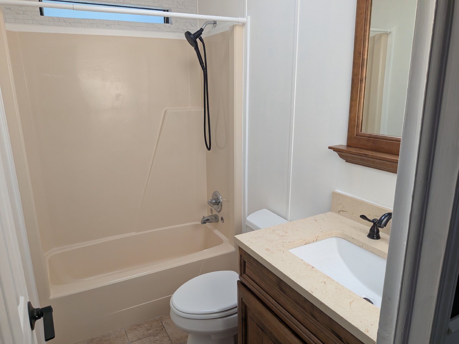 Renovated 2/2 Trailer In Zephyrhills property image