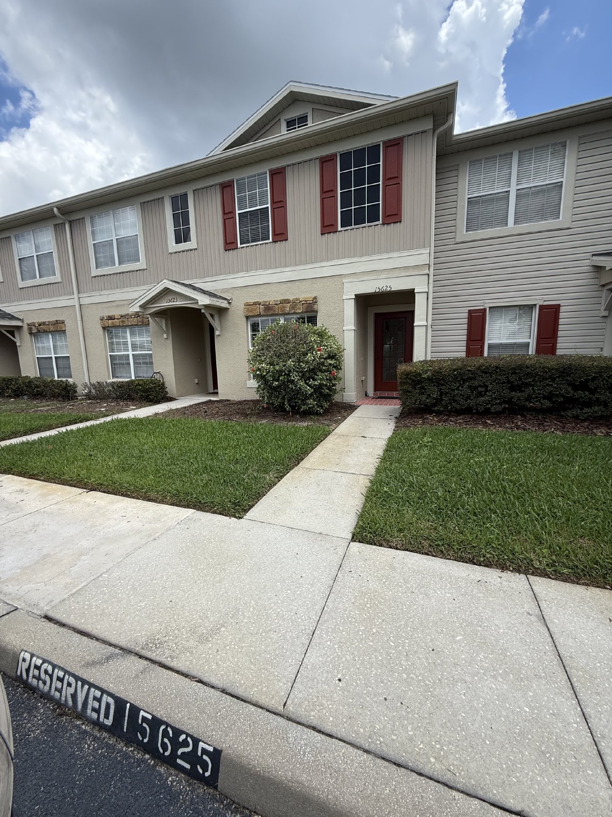 2 Bedroom, 2.5 Bath Townhome property image
