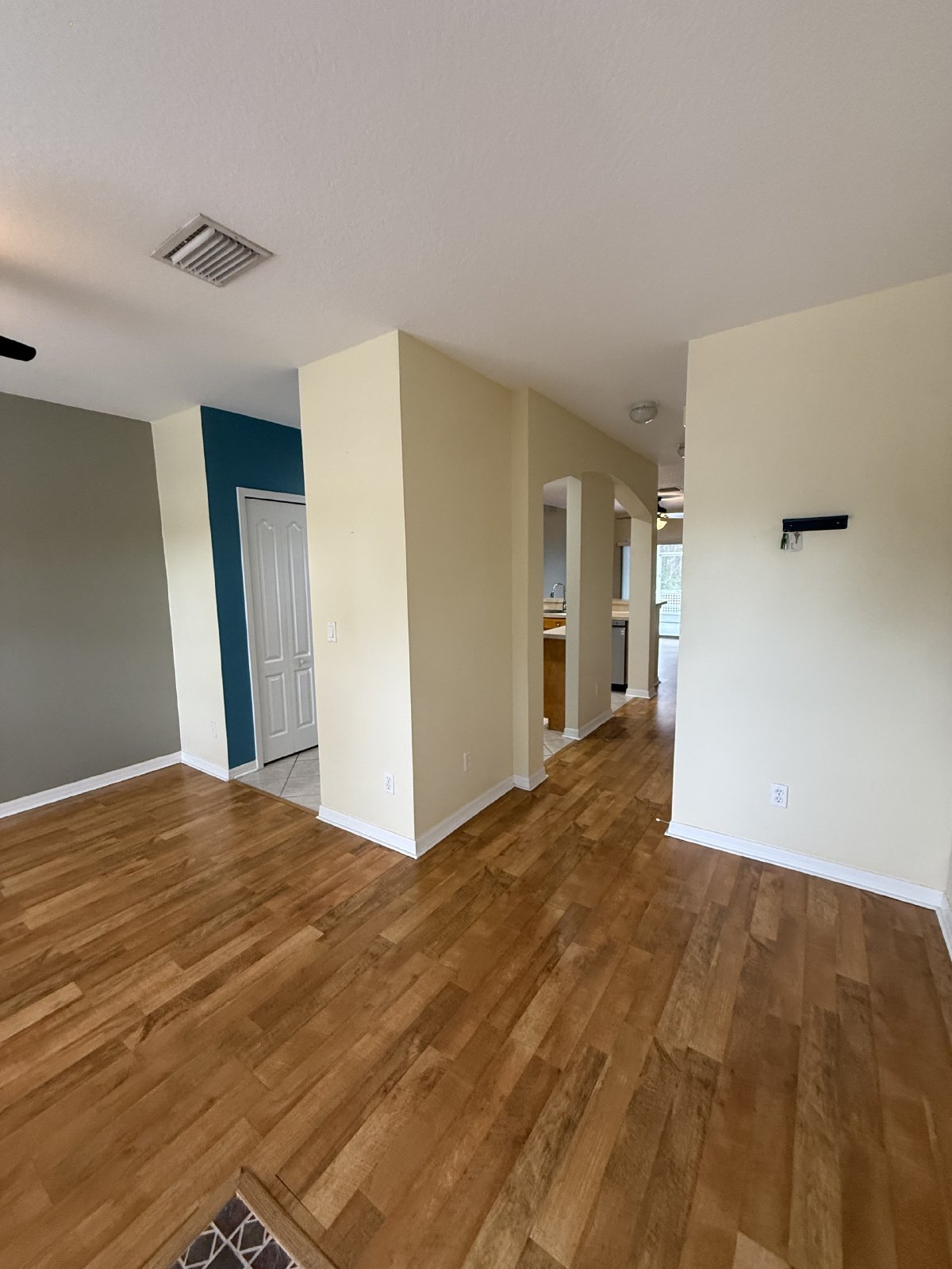 2 Bedroom, 2.5 Bath Townhome property image