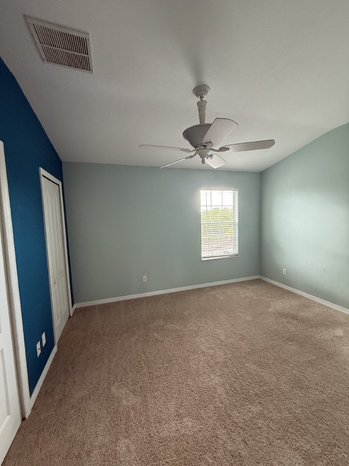 2 Bedroom, 2.5 Bath Townhome property image