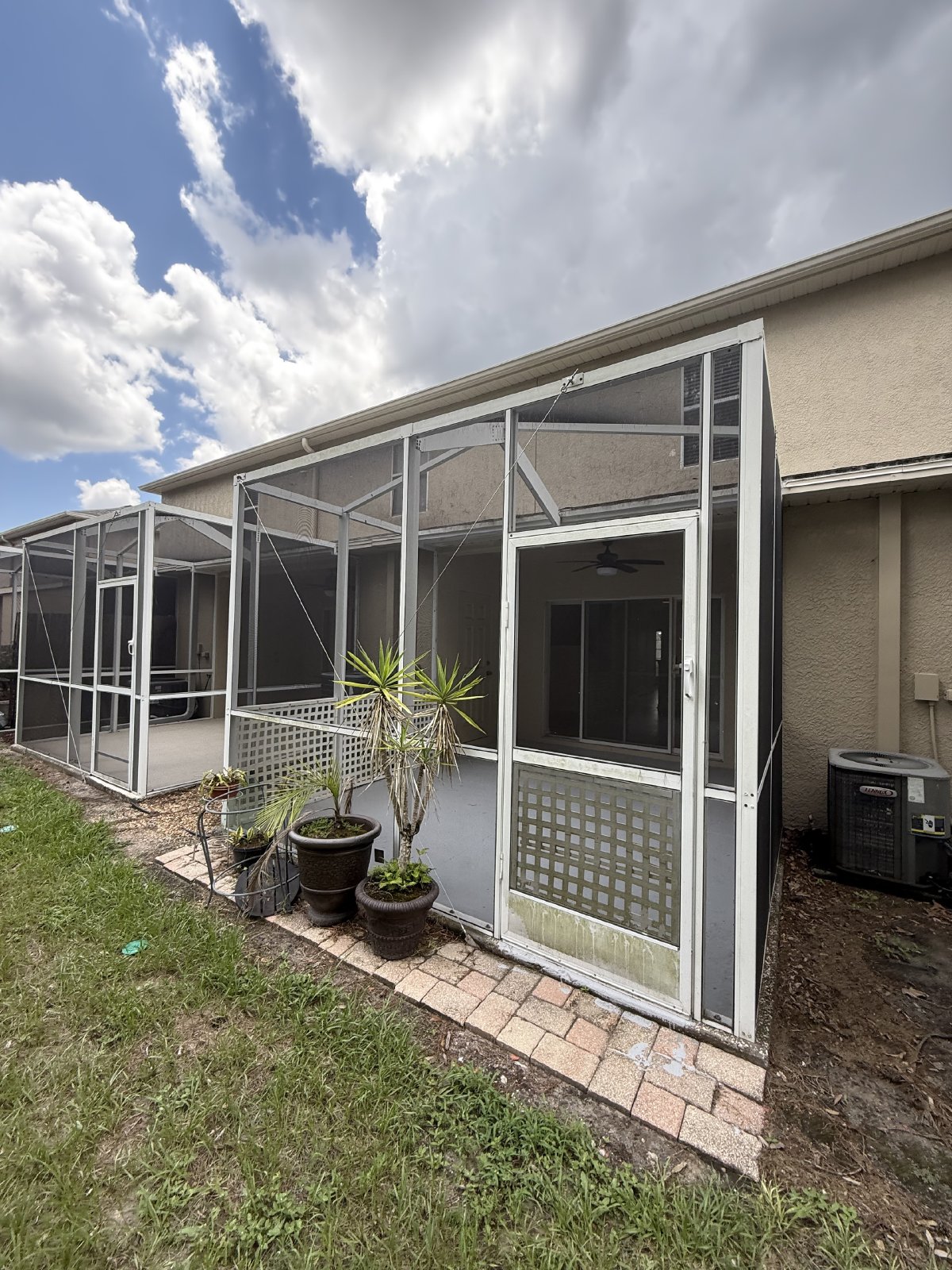 2 Bedroom, 2.5 Bath Townhome property image