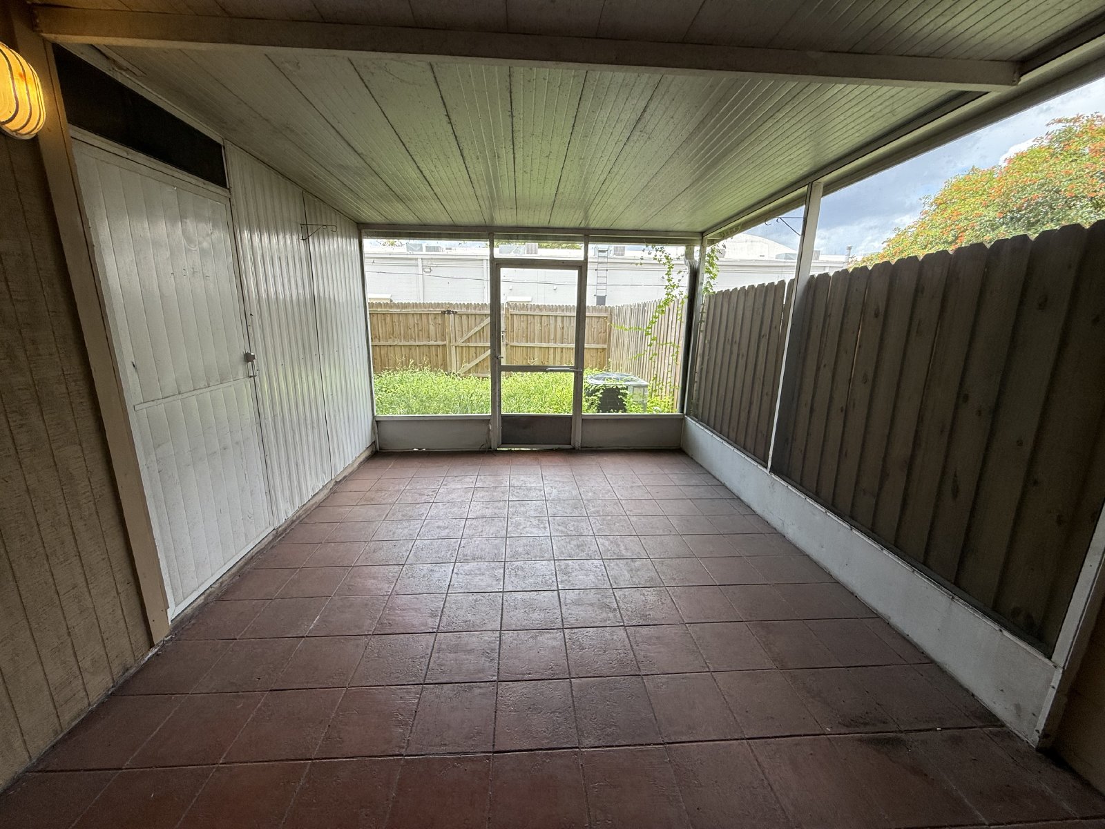 3 Bed 2 Full Baths MOVE IN READY Townhouse For Rent!!!!! property image
