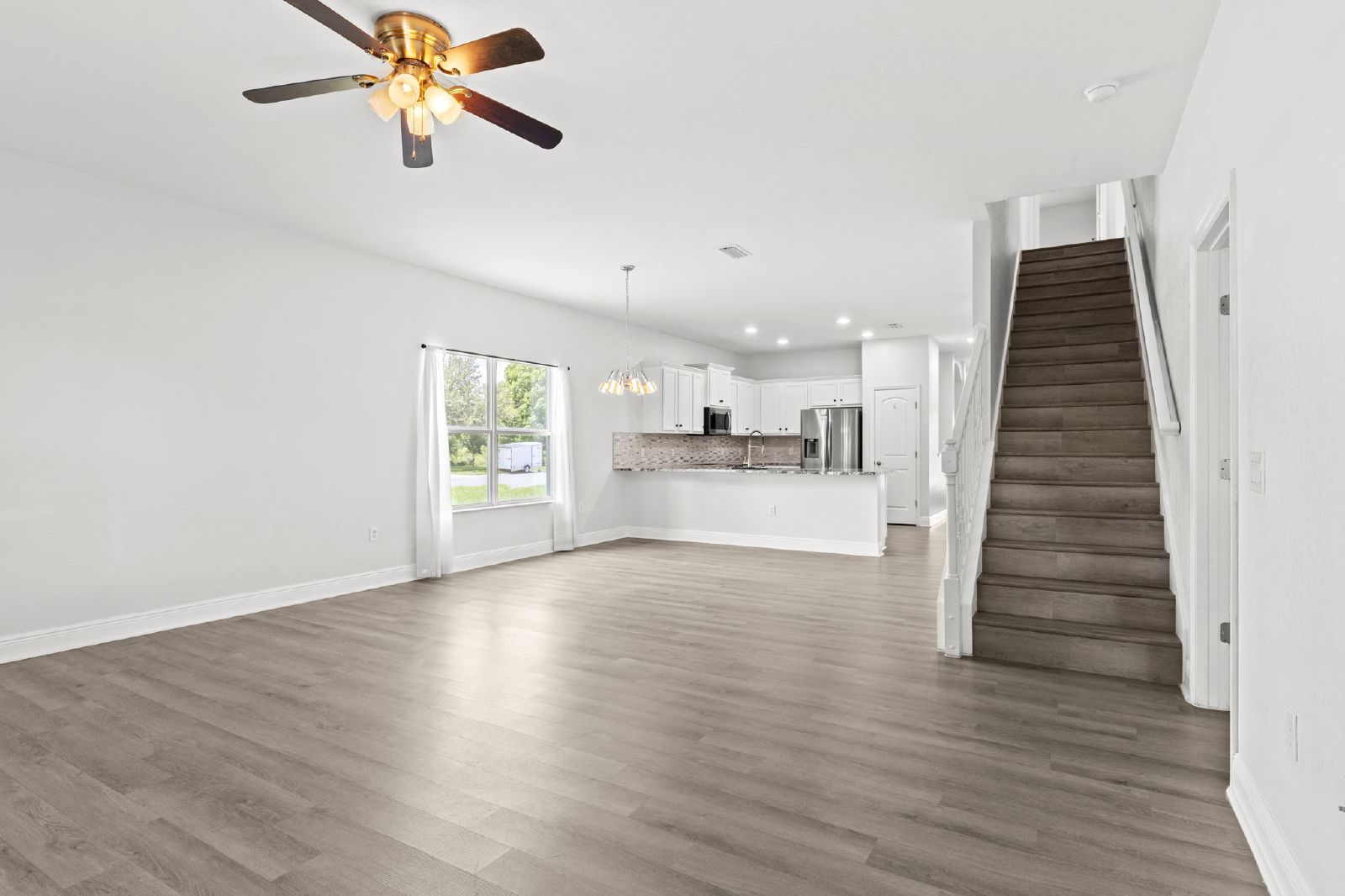 Spacious 6 Bedroom Home In Asbel Estates! property image