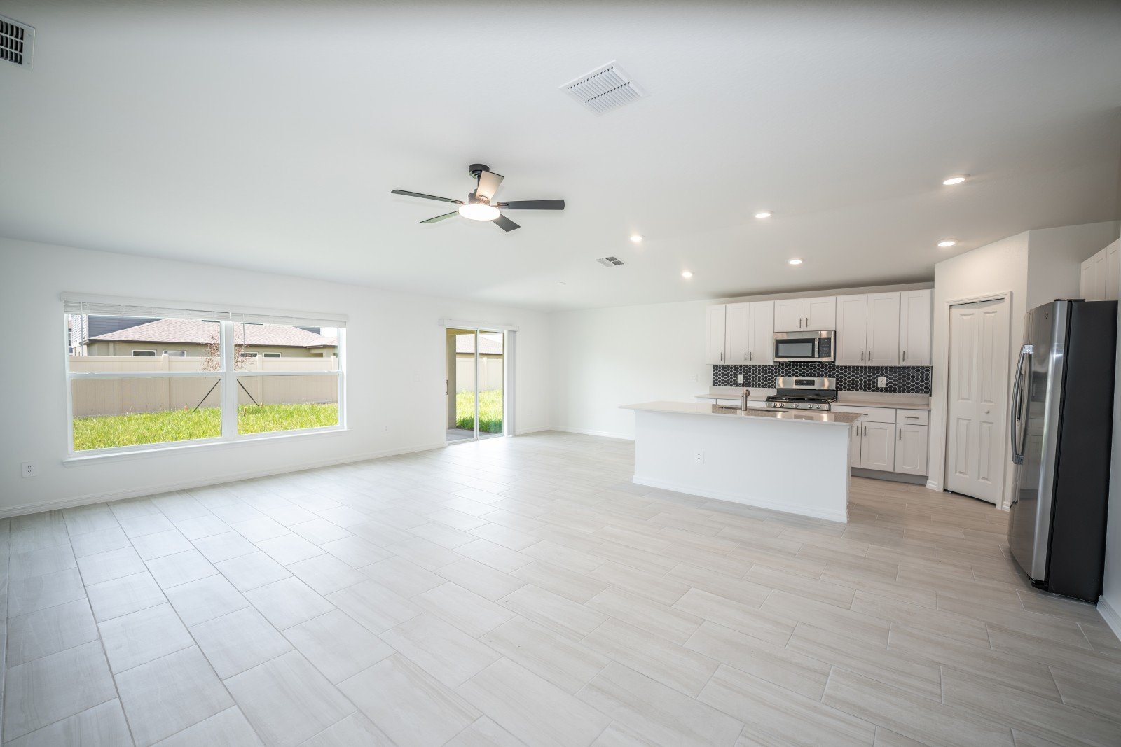 New Four Bed In Connerton property image