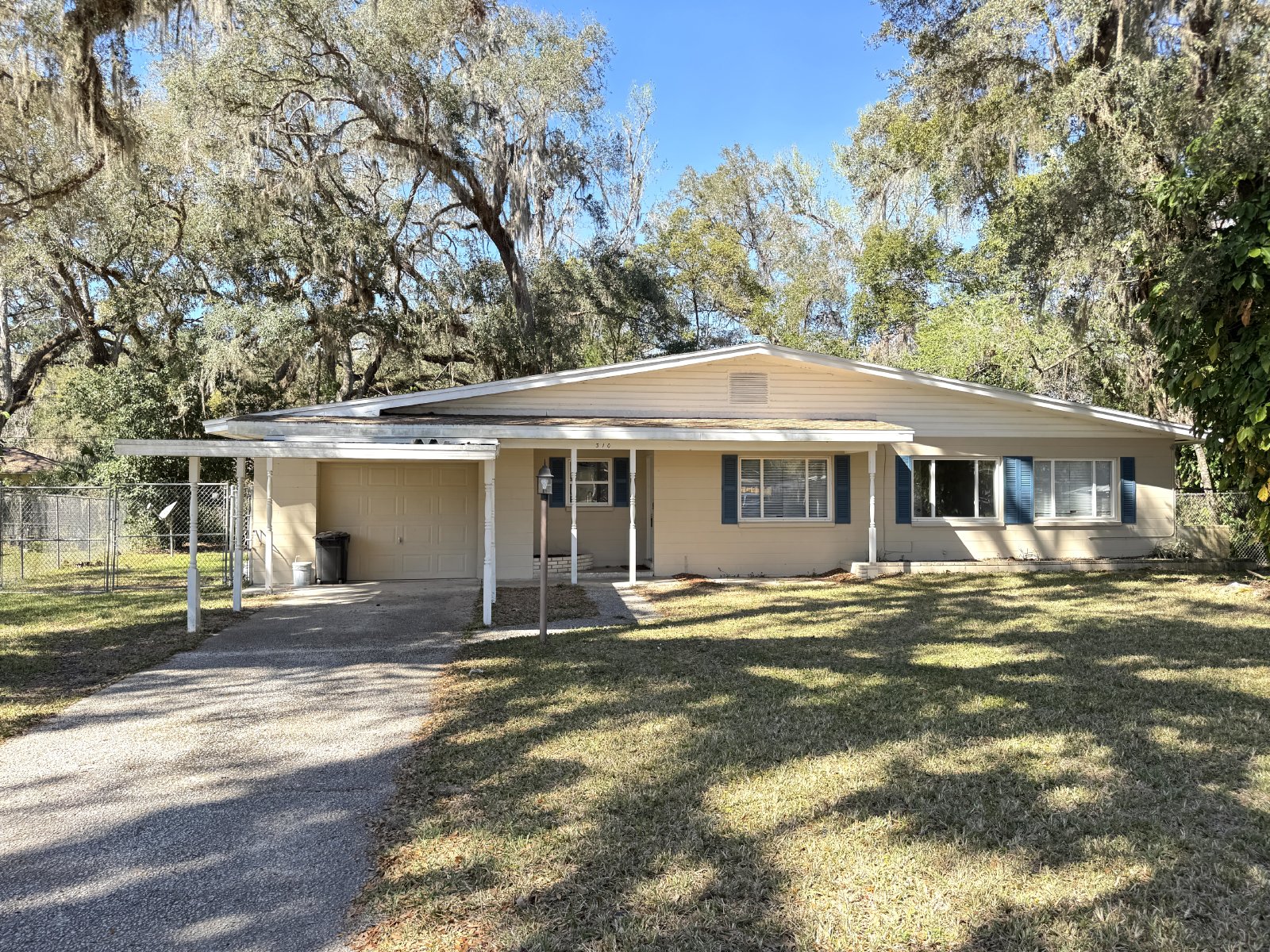 Beautiful 3/2/1 In Brooksville property image