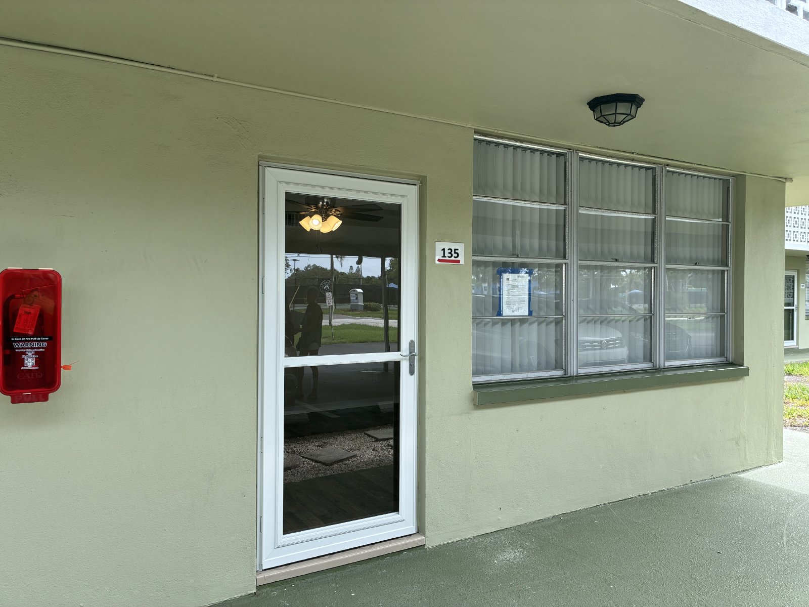 Completely remodeled 1/1 condo @ Winston Park property image